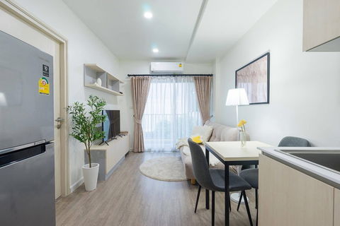 ขาย ดี คอนโด ริน ชั้น 3 เพียง 2.47 ล้าน สนใจโทร 082-532-3935