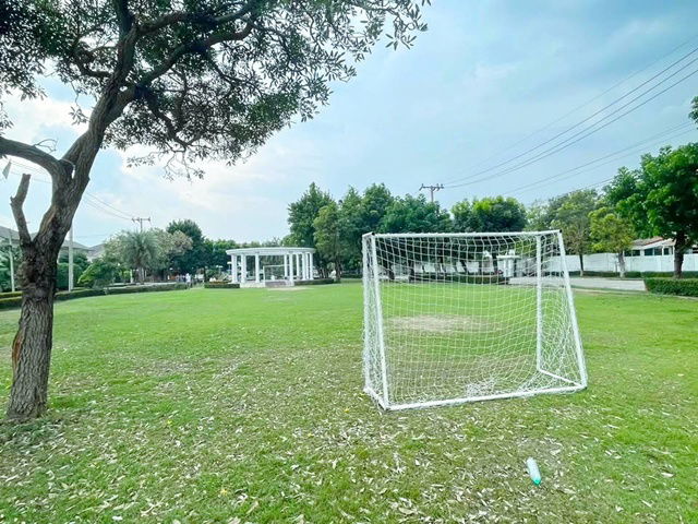 รูป จตุโชติ 15-21 ตลาดเคหะออเงิน 1.3 กม. รพ.สายไหม 2.8 กม. ให้เช่าบ้านเดี่ยว 2 ชั้นกว้าง ใหญ่ 60ตร.วา. BTS คูคต 5.4 กม. 3-4นอน 2 น้ำ เฟอร์ฯครบ - รูปที่ 8/8