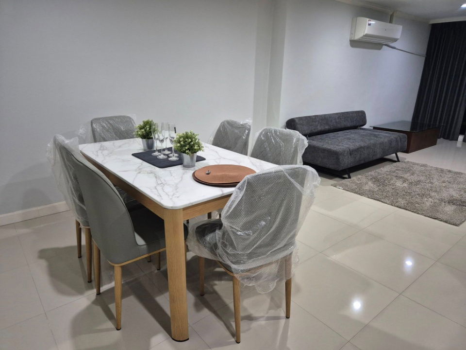 picture For rent: Sukhumvit Suite, fully furnished with appliances, ready to move in. - RW007274 - 11/13