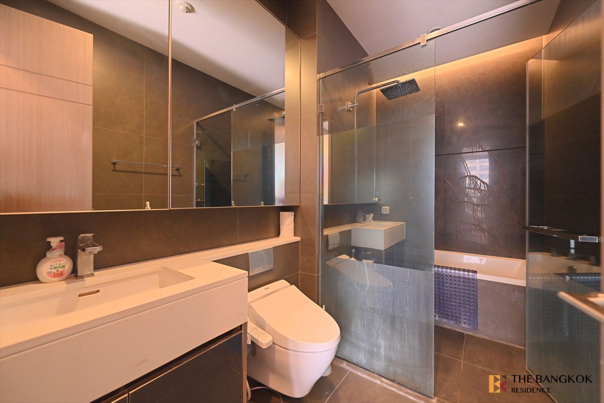 picture ⚡Last Chance! Fully-Furnished Luxury Unit  , The Esse at Singha Complex Near Mrt Phetchaburi - 9/12