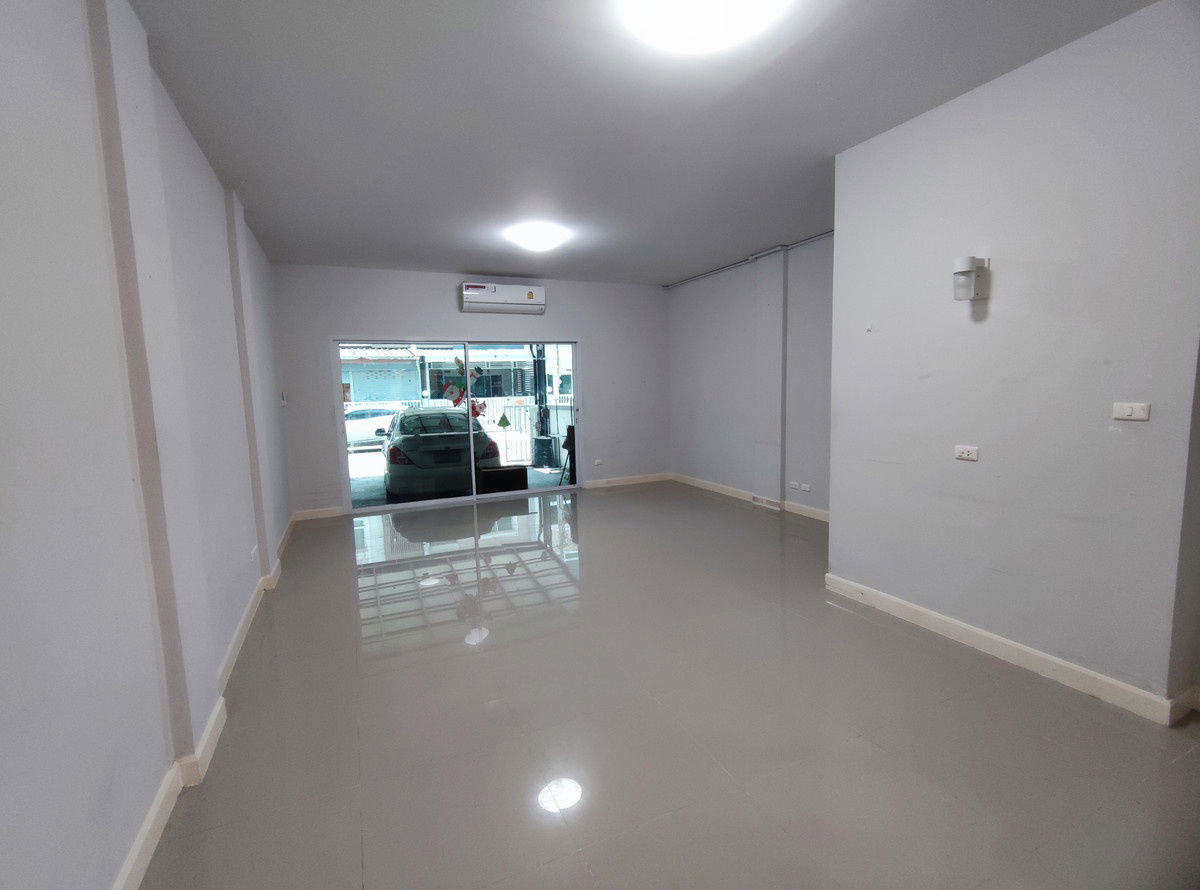 รูป Townhome for Rent, The Rich Biz Home Sukhumvit 105 (SPSAD3716) - รูปที่ 3/6