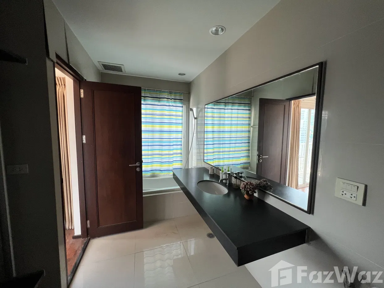 picture . 5924760 - 17/19