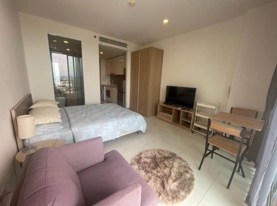 picture Riviera Wongamat Studio Condo for sale - 2/10