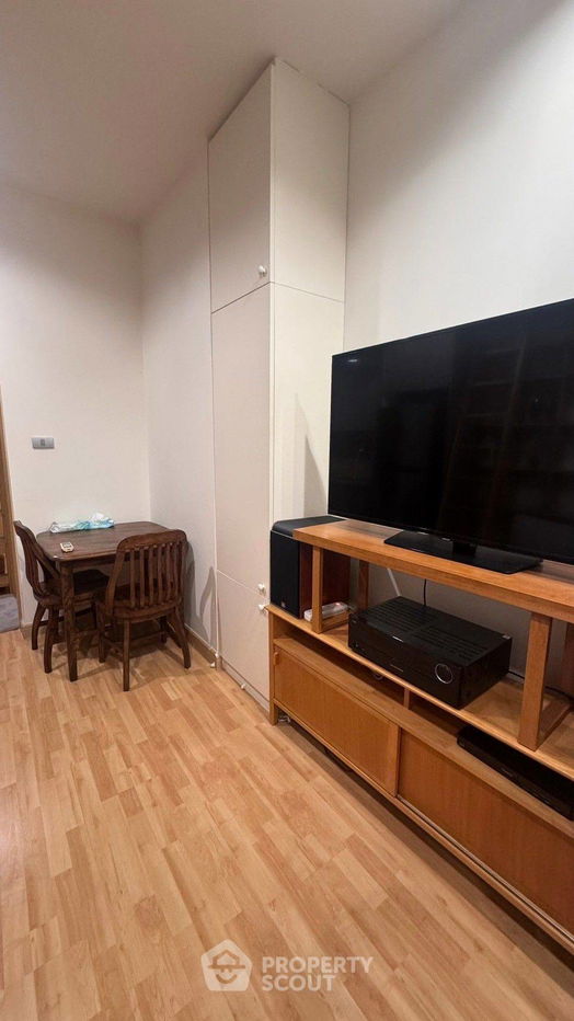 รูป คอนโด 1-ห้องนอน ที่ ไฮด์ สุขุมวิท 13 คอนโดมิเนี่ยม ใกล้ BTS นานา (ID 1891751) - รูปที่ 7/9