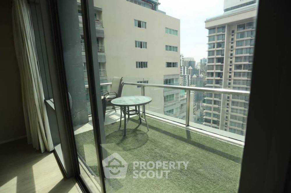 รูป คอนโด 2-ห้องนอน ที่ เดอะ รูม สุขุมวิท 21 ใกล้ MRT สุขุมวิท (ID 2475643) - รูปที่ 8/11