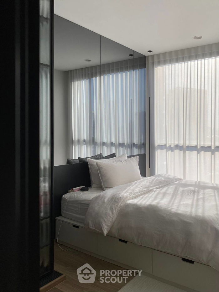 รูป คอนโด 1 นอน at Oka Haus Sukhumvit 36 ใกล้ BTS ทองหล่อ (ID 1401389) - รูปที่ 1/5