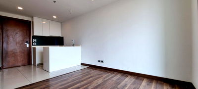 คอนโด ถนนพัทยาสาย 3 : 1 Bed The Peak Towers Condo for Sale