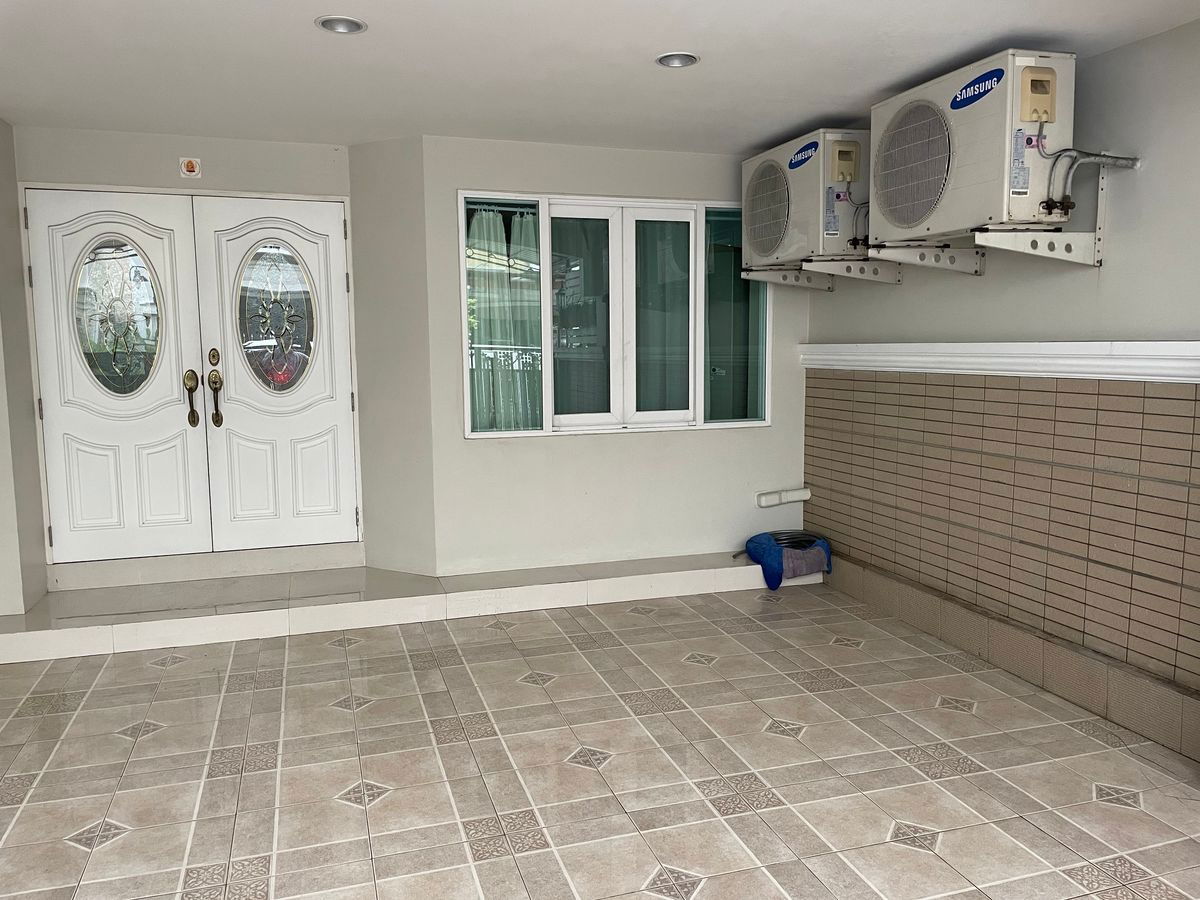 รูป 🏡 ให้เช่าทาวน์โฮมหรู 4 ชั้น / โฮมออฟฟิศ ทำเลย่านธุรกิจ ใกล้ BRT ถนนจันทน์ - รูปที่ 17/20