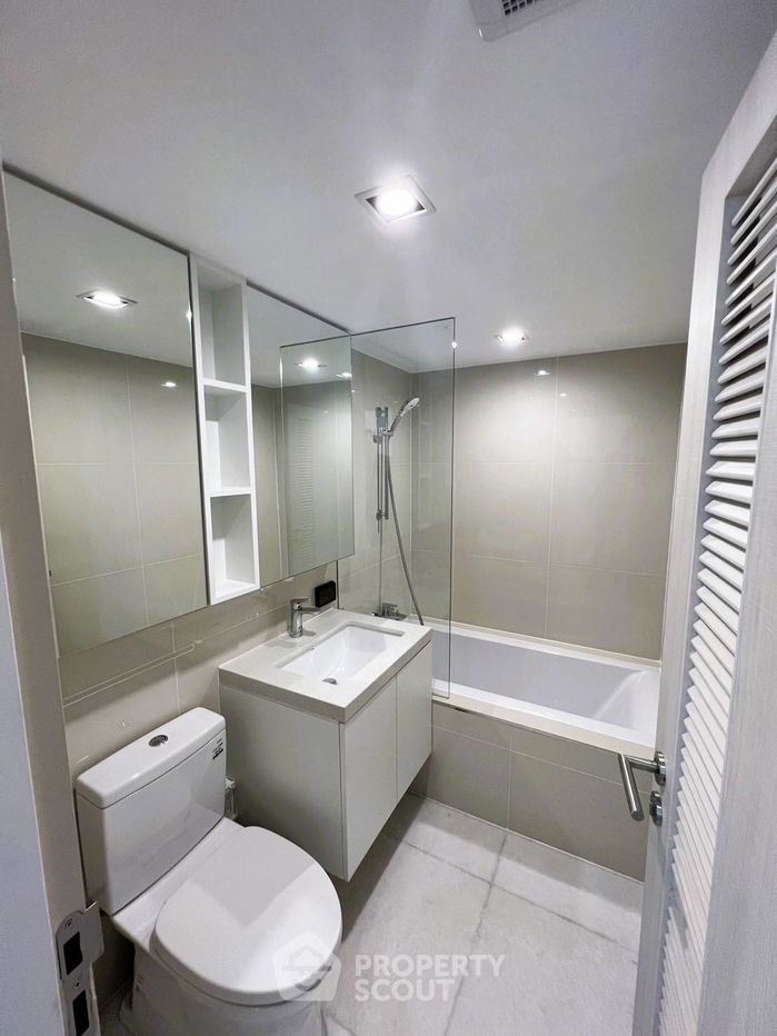 picture 2-BR Condo at Sukhumvit House Condominium near MRT Sukhumvit (ID 1930512) - 20/21