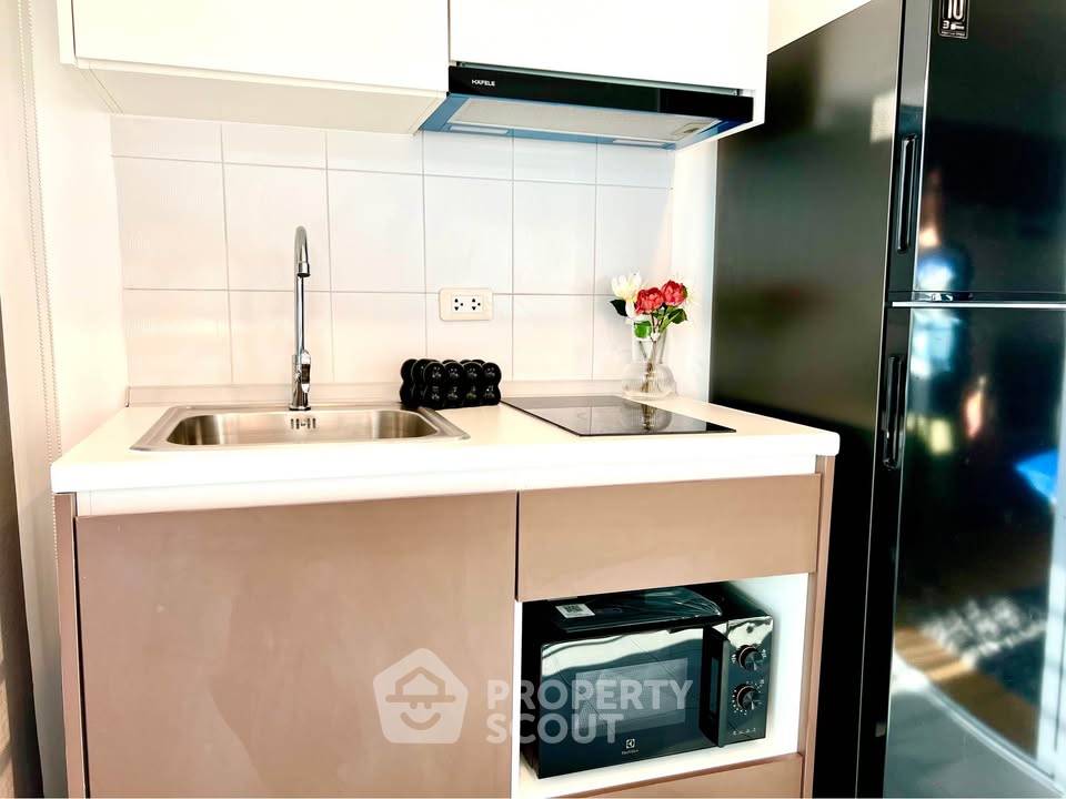 picture 1-BR Condo at The Base Sukhumvit 77 near BTS On Nut (ID 2459011) - 7/12