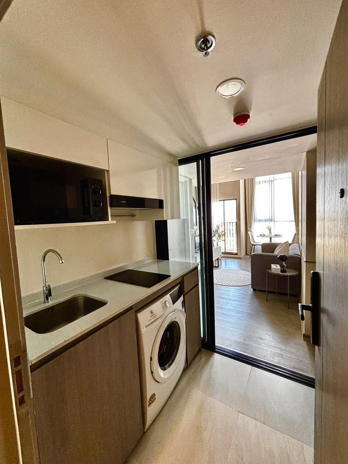 picture 🟪🟦🟩🟨🟧 Origin Plug & Play Ramkhamhaeng for rent 📣 Ready to move in 🛎️🛎️ | Line@: @assetspro - 8/14