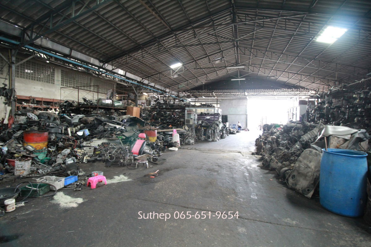 picture Land for Sale: 3-2-74 Rai Red-Zone Commercial Land with Warehouse in Mueang Chonburi, Next to Global House and only 130 m from Road 361 (8-lane) - 15/20