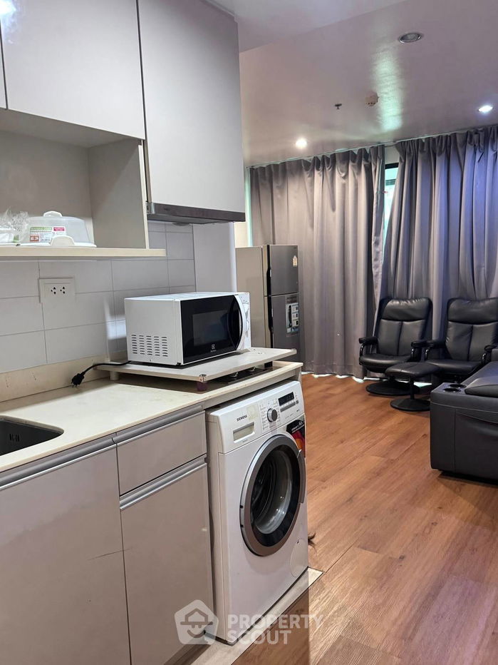 รูป คอนโด 2-ห้องนอน ที่ ไอดีโอ คิว จุฬา-สามย่าน ใกล้ MRT สามย่าน (ID 2393904) - รูปที่ 9/10