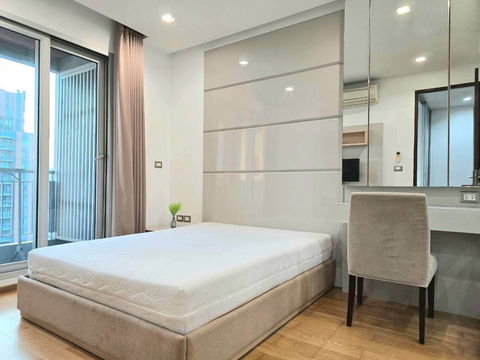 เช่า รหัส PR718 คอนโด The Address อโศก