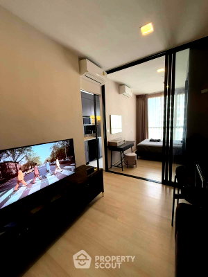 คอนโดให้เช่า : คอนโด 1-ห้องนอน ที่ เดอะ ไพรเวซี่ จตุจักร ใกล้ MRT ลาดพร้าว (ID 2002373)