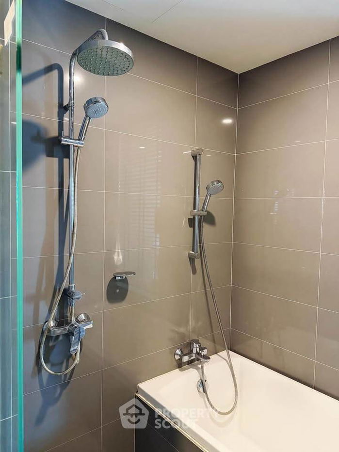 picture 1-BR Condo at Q Chid Lom - Phetchaburi near BTS Chit Lom (ID 2414290) - 12/12