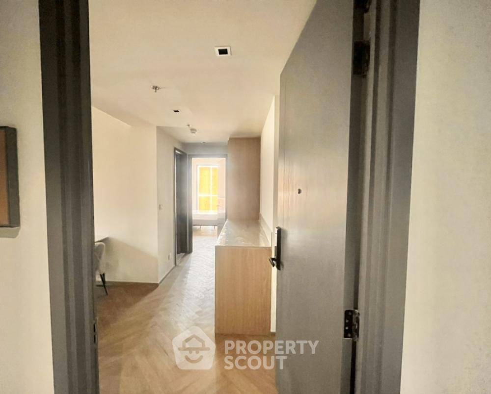 picture 2-BR Condo at Chapter Chula-Samyan near MRT Sam Yan (ID 1009596) - 2/9