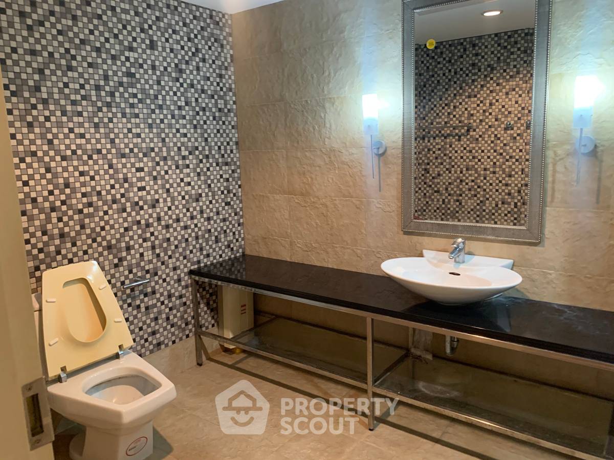 รูป คอนโด 2-ห้องนอน ที่ สุพรีม อิลิแกนซ์ คอนโดมิเนียม ใน ทุ่งมหาเมฆ (ID 2474430) - รูปที่ 7/10