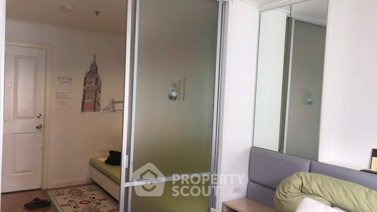 picture 1-BR Condo at Lumpini Place Ratchayothin near BTS Ratchayothin (ID 2475996) - 2/14