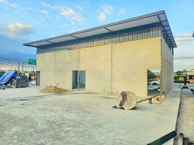 รูป ตลาดพัฒนาการ 1.8 กม. อ่อนนุช 66-72 MRT ศรีนุช 1.6 กม. อาคารพาณิชย์ 1ชั้น 4คูหา (แบ่งเช่าได้) 48 ตร.ม. 12 ตร.วา. โรบินสัน ศรีนครินทร์ 2.2 กม. - รูปที่ 3/8