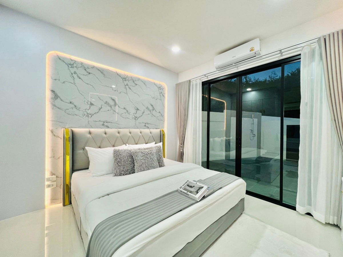 รูป ขายบ้านพัทยา 4 ห้องนอน ทำเลหนองไม้แก่น พร้อมสระว่ายน้ำส่วนตัว ตกแต่งบิวท์อินทั้งหลัง - รูปที่ 12/44