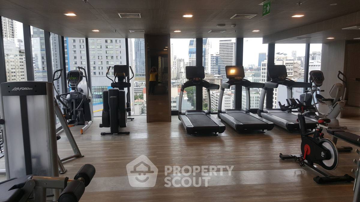 picture 1-BR Condo at Circle Sukhumvit 11 near BTS Nana (ID 985197) - 3/12