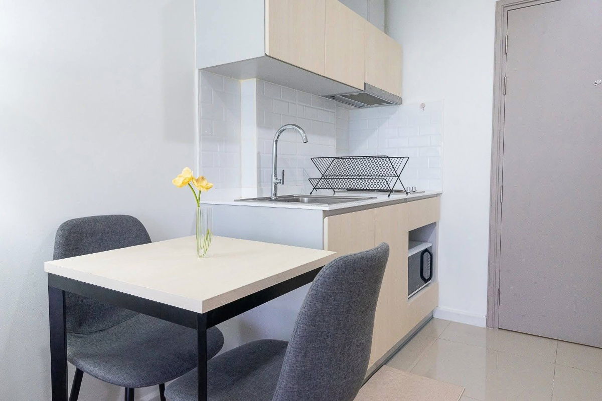 รูป ขาย ดี คอนโด ริน ชั้น 3 เพียง 2.47 ล้าน สนใจโทร 082-532-3935 - รูปที่ 5/11