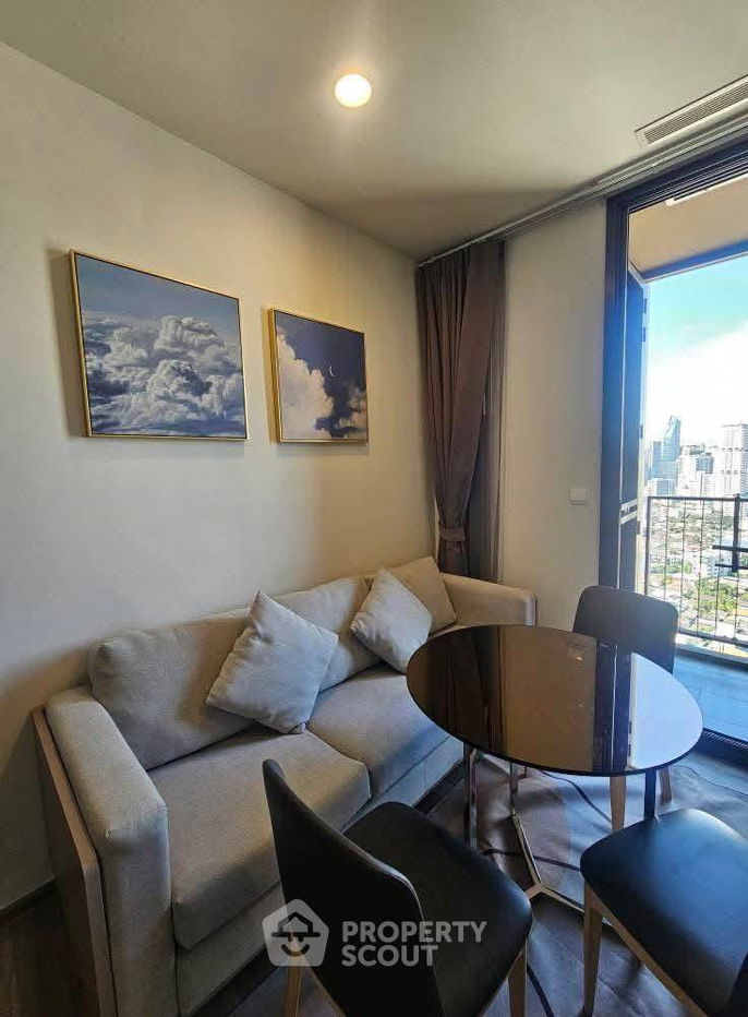 picture 2-BR Condo at Oka Haus Sukhumvit 36 near BTS Thong Lor (ID 2471548) - 3/7