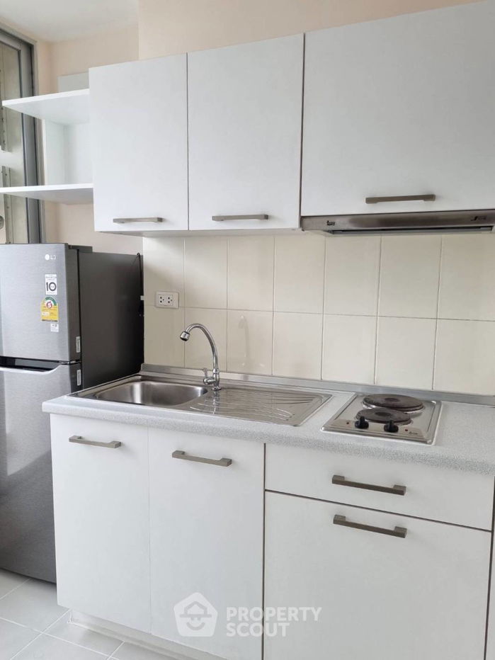 picture 1-bed 1-bath Condo size 30.4 sq.m. at Life @ Phahol Ari by BTS Ari for rent (ID 985821) - 2/5