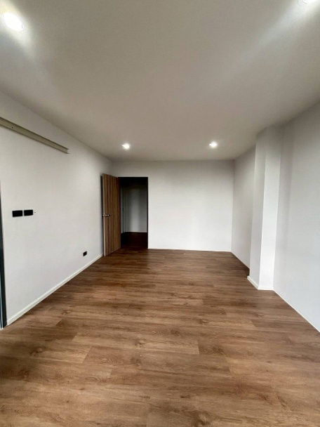 รูป ให้เช่า 𝐁𝐑𝐈𝐓𝐓𝐎𝐍 𝐋𝐚𝐝𝐩𝐫𝐚𝐨 𝟒𝟏 โฮมออฟฟิศสวยสไตล์อังกฤษ มี2สองตึกว่างพร้อมอยู่ค่ะ🌿💫 - รูปที่ 16/22