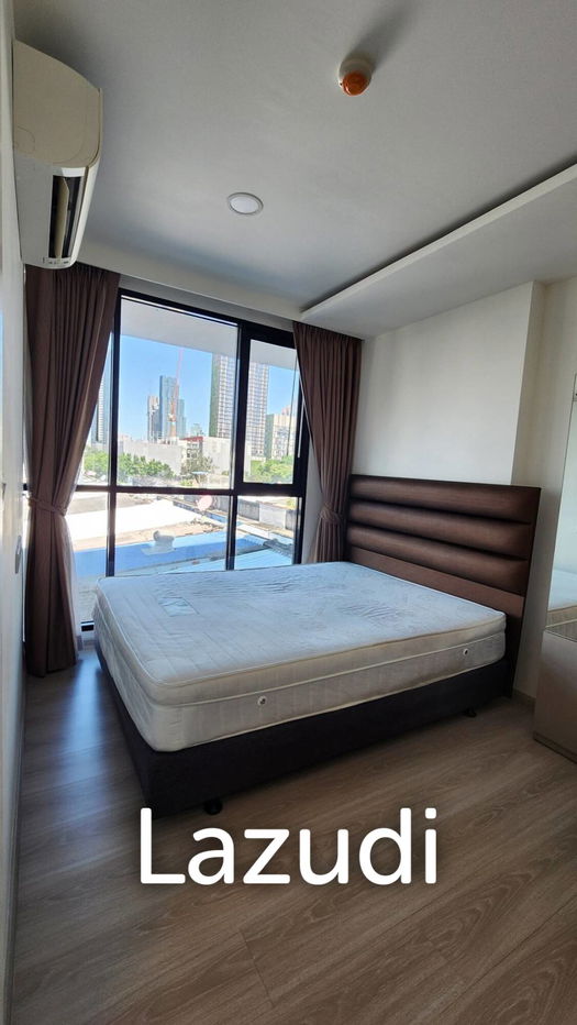 picture 29 sqm 1 Bedroom Condo on 5th Floor at Vtara Sukhumvit 36 Phra Khanong - 3/9