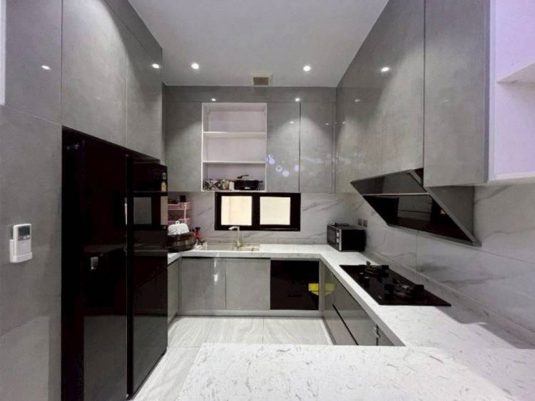 รูป ขายบ้านเดี่ยวหรู Artale Ekkamai – Ramintra 3 ชั้น 59 ตร.ว 390 ตร.ม 5 ห้องนอน 5 ห้องน้ำ - รูปที่ 4/12