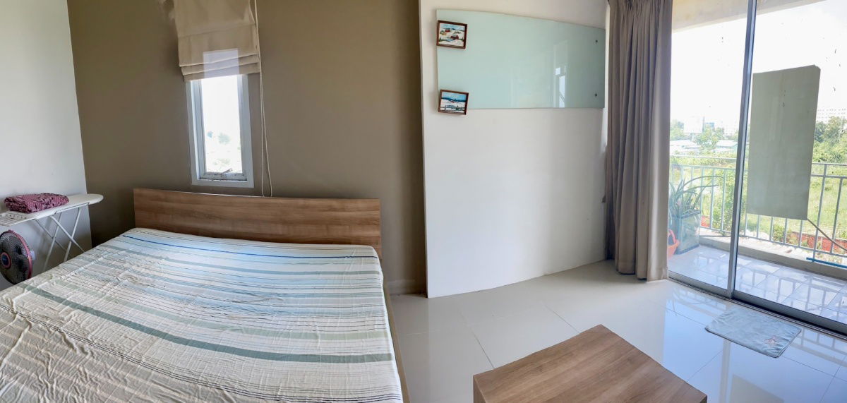 picture Latitude Condo for sale the best price. - 4/12