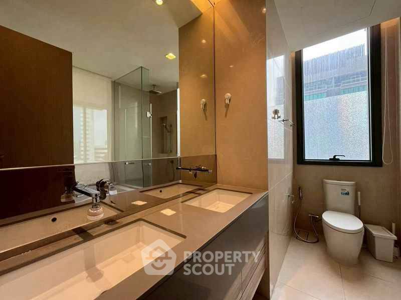 picture 2-BR Condo at The Esse Asoke near MRT Sukhumvit (ID 2474915) - 3/5