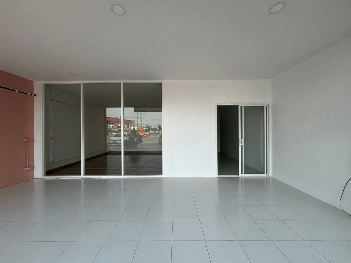 รูป ให้เช่า อาคารพาณิชย์ ทำเลทอง ภายในปั๊มน้ำมันคาลเท็กซ์ - รูปที่ 7/8