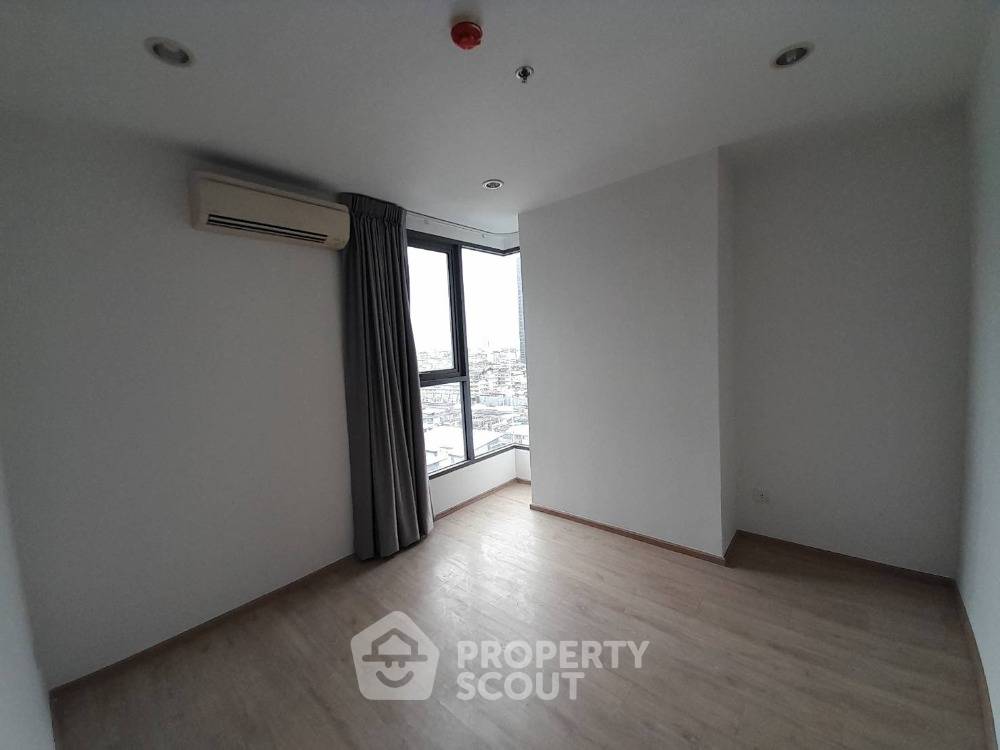 picture 2-BR Condo at Ideo Q Chula Samyan near MRT Sam Yan (ID 1705414) - 5/8