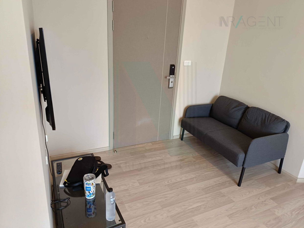 picture For rent Ideo Mobi Sukhumvit East Point STUDIO 18th floor Building A near BTS Bang Na. - 1/8