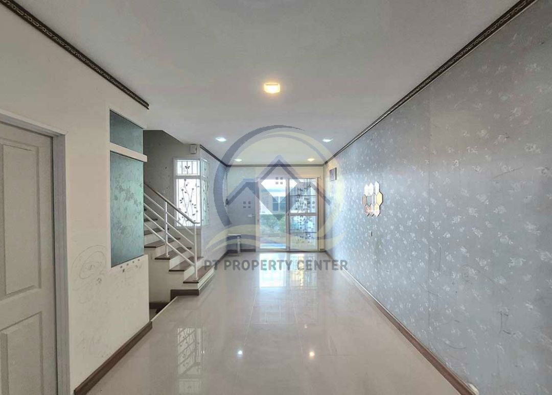 รูป ทาวน์โฮม 2 ชั้น ต่อเติมระเบียง ราคาสุดพิเศษ : โครงการโกลเด้นทาวน์ รามคำแหง-วงแหวน - รูปที่ 7/28