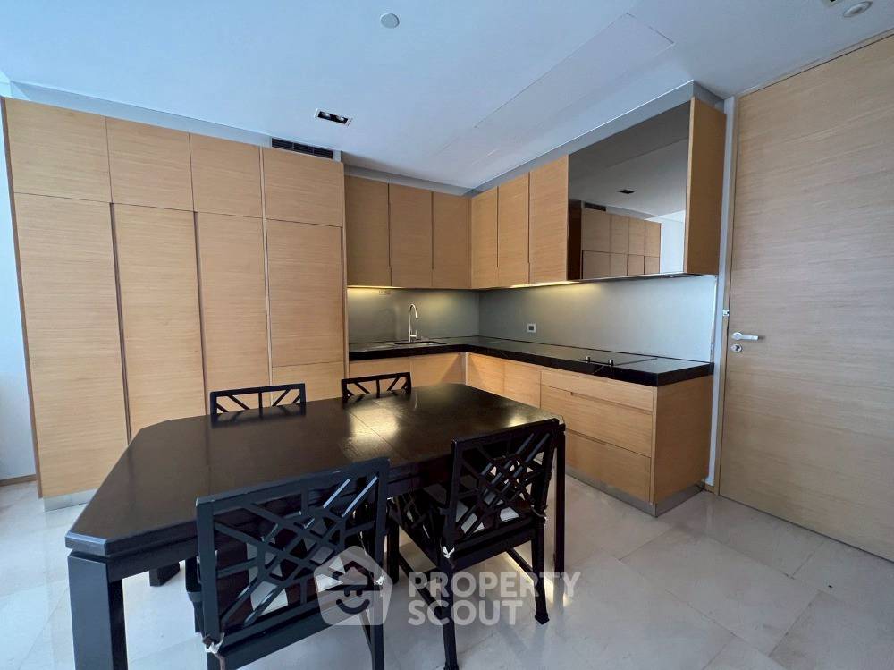 picture 1-BR Condo at Saladaeng Residences near MRT Si Lom (ID 2475722) - 4/10