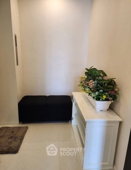 picture 1-BR Condo at The Bangkok Sathorn near BTS Surasak (ID 2475316) - 2/4