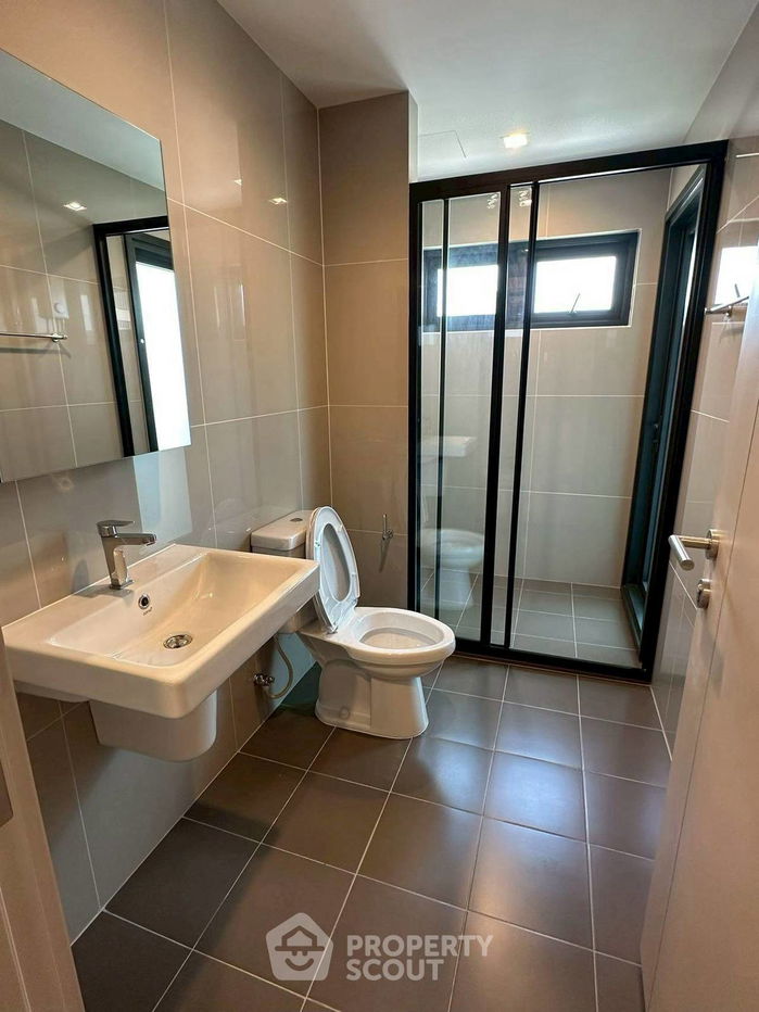 รูป คอนโด 2-ห้องนอน ที่ เดอะ เบส เพชรบุรี–ทองหล่อ ใน บางกะปิ (ID 2474451) - รูปที่ 5/6