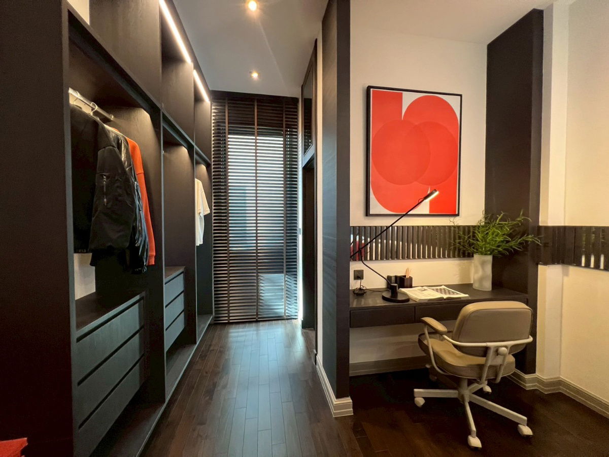 picture A luxurious 3-story mansion, part of the NEW SERIES at the GRAND BANGKOK BOULEVARD Yard BANGNA project. Exclusive to only 31 families. By SC ASSET. - 5/19