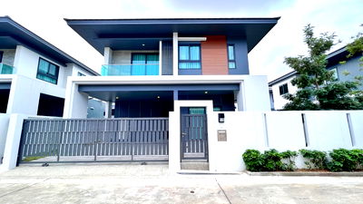บ้านเดี่ยว ชลบุรี : 🔥ขายต่ำกว่าทุน🔥 บ้านเดี่ยวสองชั้น 3 ห้องนอน 4 ห้องน้ำ มบ.ภัททา วิลล์  (Patta Ville) พัทยา เฟอนิเจอร์ครบ ตกแต่งสวยมาก พร้อมอยู่