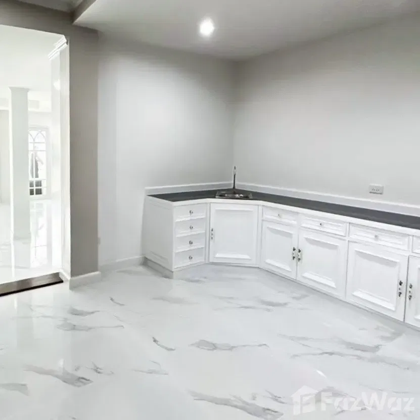 รูป ขาย บ้านเดี่ยว 4 ห้องนอน ในโครงการ เย็นอากาศ เรสซิเดนซ์ 5925285 - รูปที่ 3/12