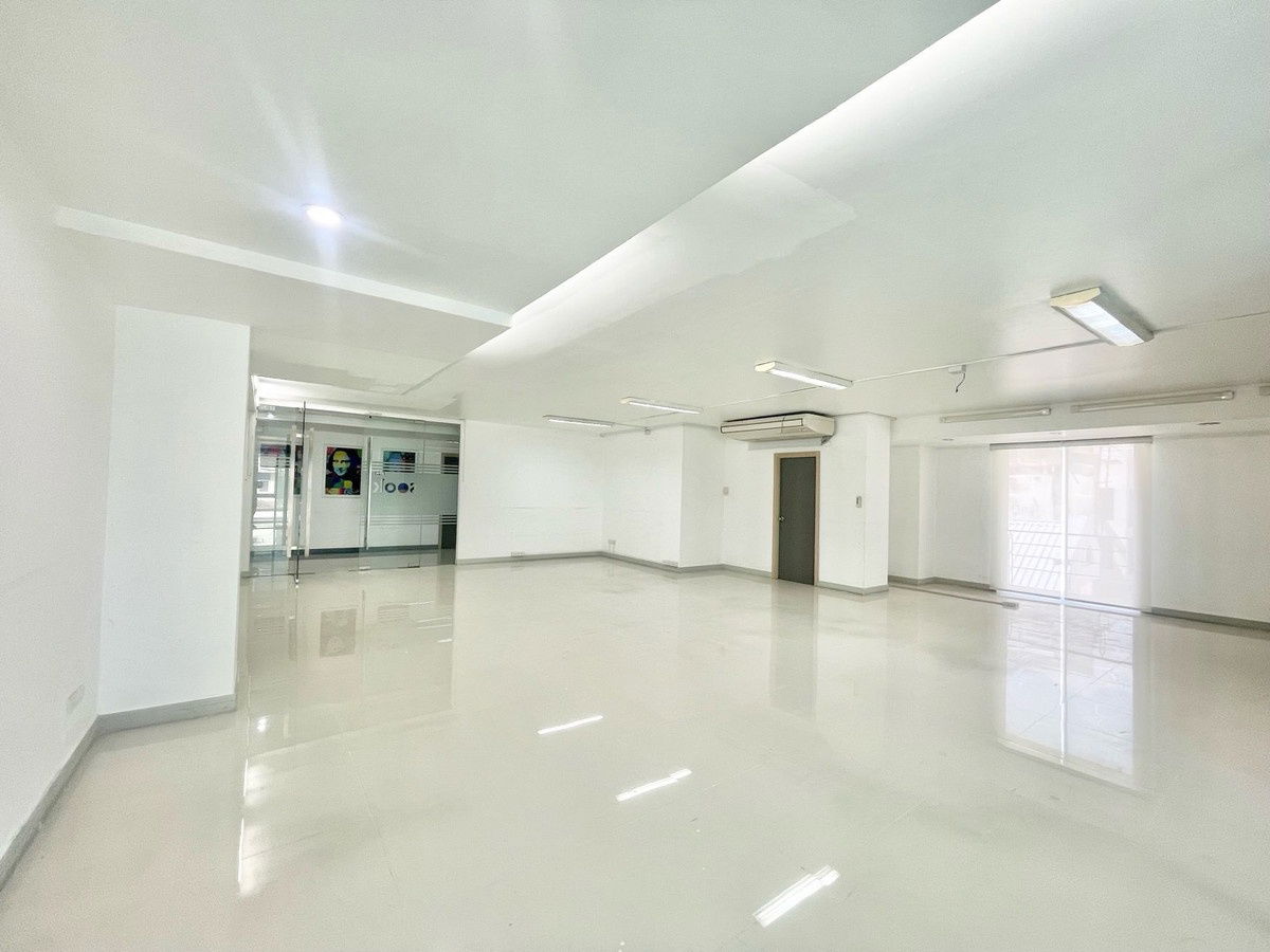 รูป WS6058 🏢 ให้เช่าพื้นที่สำนักงาน – Wealth Tower เจริญนคร ใกล้ BTS เจริญนคร เพียง 45,000 บาท/เดือน - รูปที่ 11/31