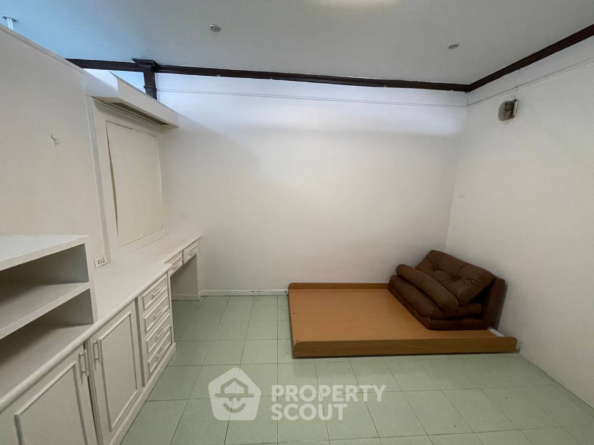 รูป คอนโด 1-ห้องนอน ที่ ไทยรงค์ ทาวเวอร์ ใน สวนหลวง (ID 2474499) - รูปที่ 7/7