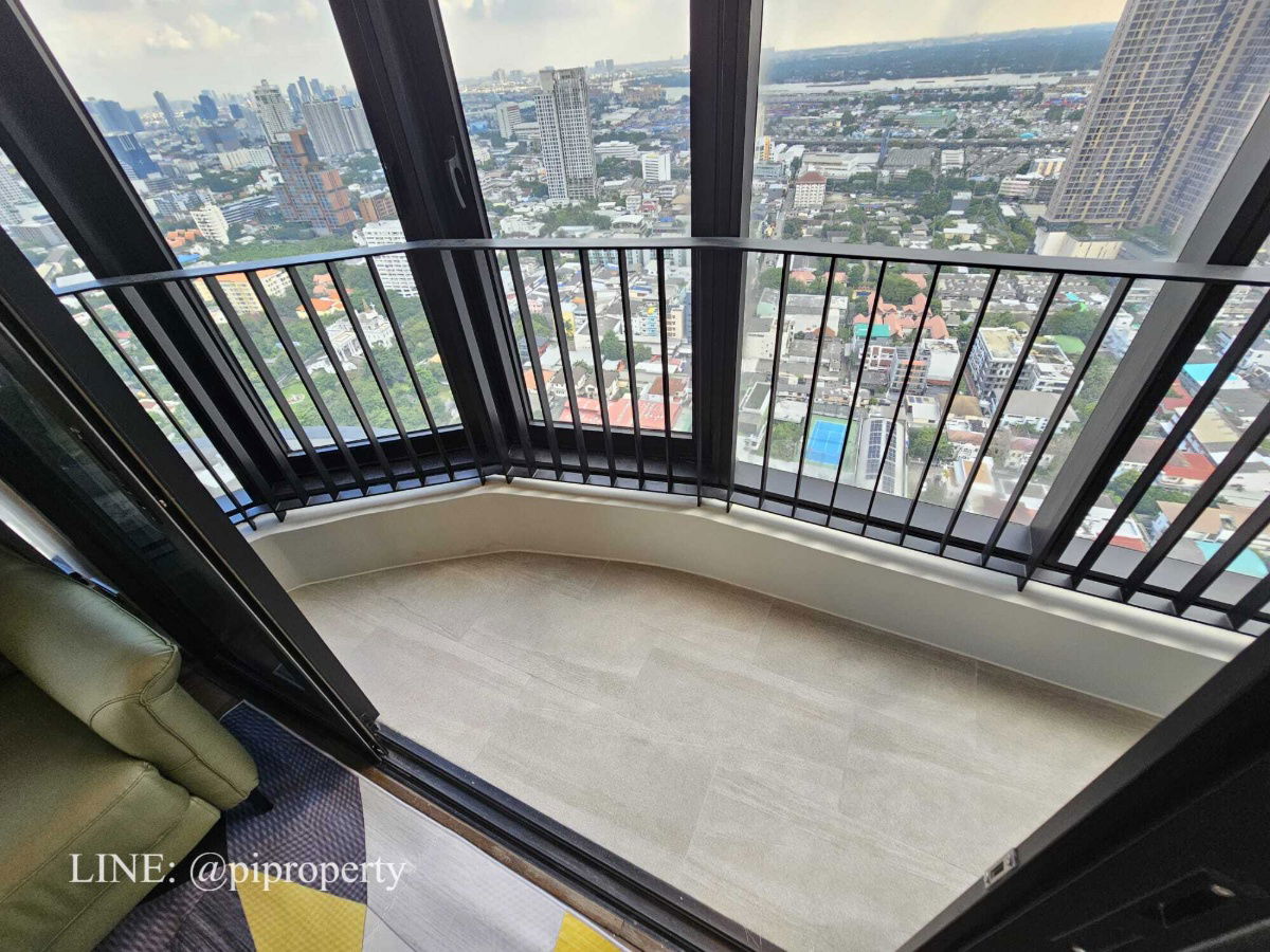 picture Floor-to-ceiling windows with panoramic views, 2Bedrooms unit for rent in Ideo Q Sukhumvit 36.  Thonglor - Rama 4 lifestyle. Ready for moving in. - 10/45