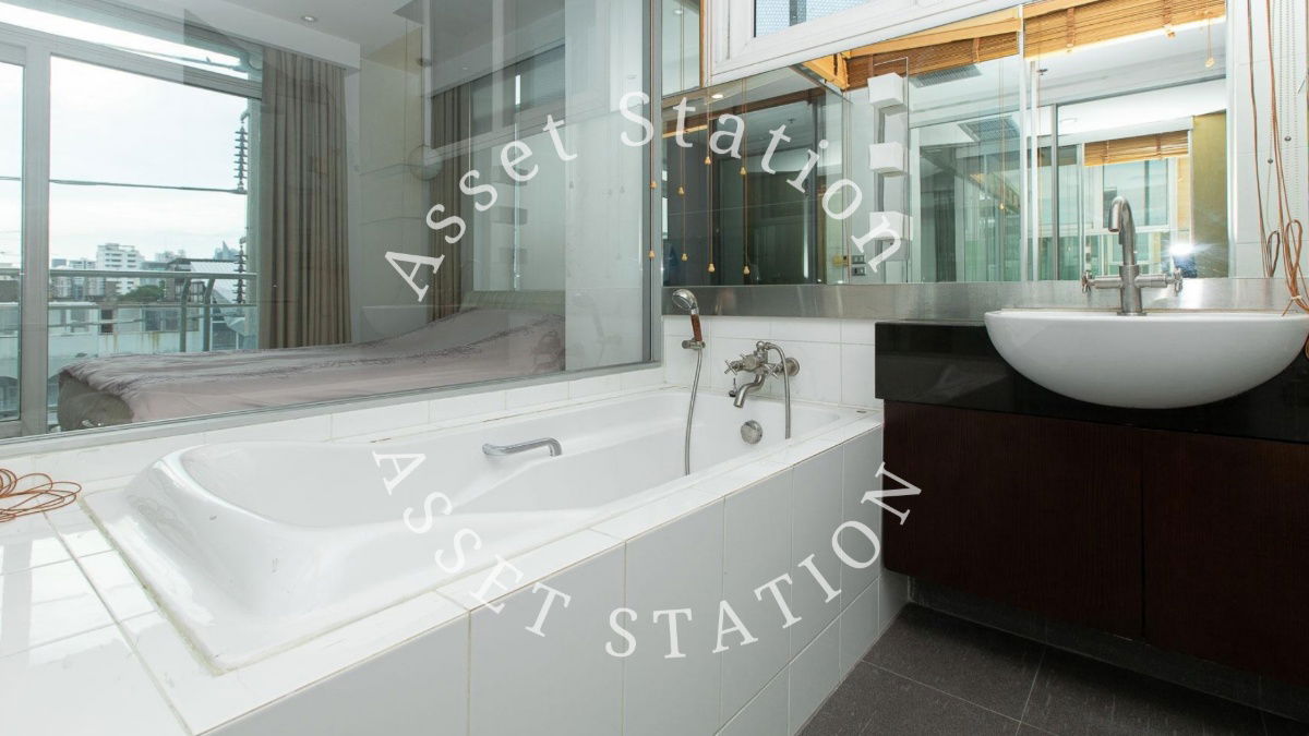 picture For rent: The Height Thonglor, large 2-bedroom unit | BTS Thonglor - 10/11