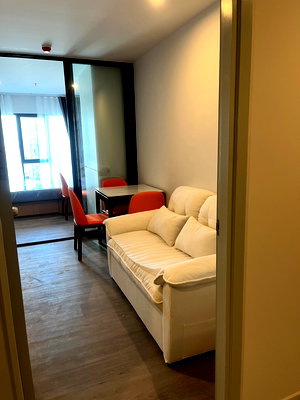 คอนโดให้เช่า : 🎈#OL2304_112 🎈💥ด่วน💥ว่างชัวร์ รีบคลิก ก่อนหลุดมือ‼️ 𝗙𝗼𝗿 𝗥𝗲𝗻𝘁 1️⃣1️⃣k.🔥🔥#ใกล้BTSวุฒากาศคอนโด    รีเจ้นท์โฮมวุฒากาศ(โครงการใหม่) 