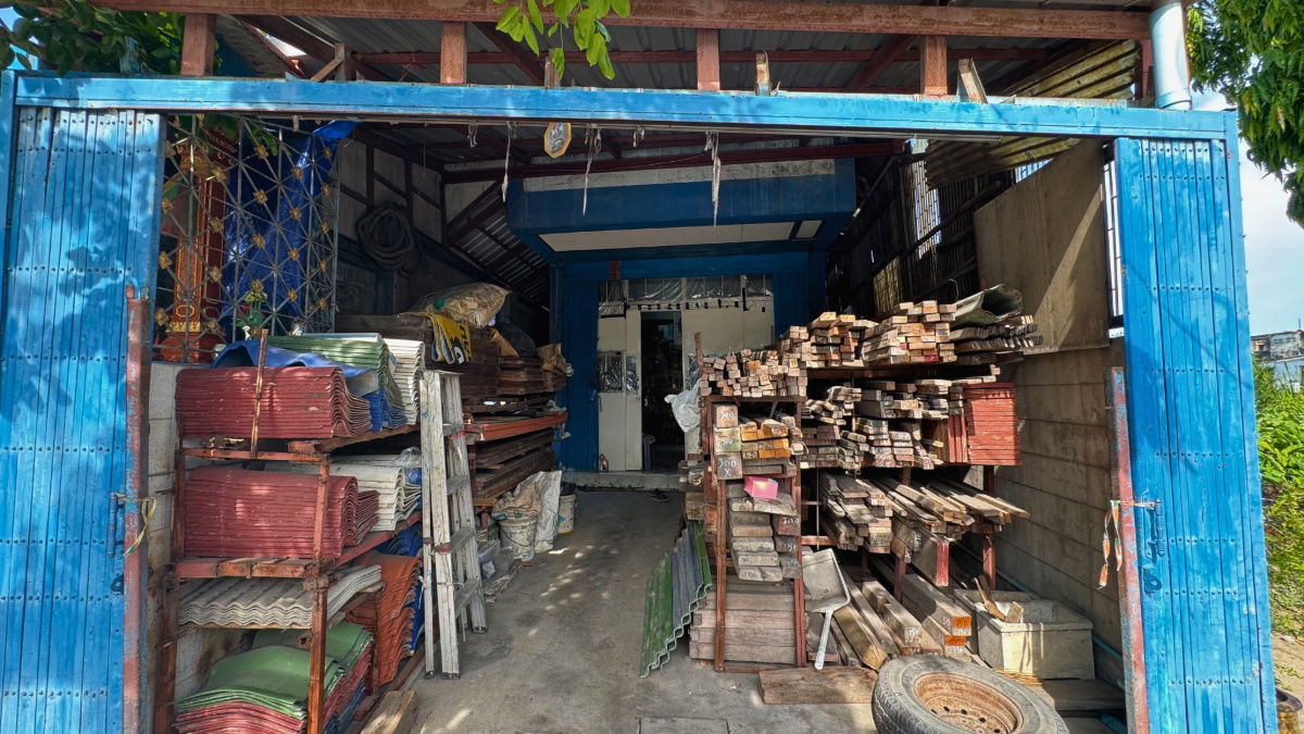 รูป ให้เช่าอาคารพาณิชย์ 3 ชั้นพร้อมโกดังเก็บสินค้า พื้นที่กว่า 52.8 ตารางวา ตำแหน่งหัวมุมถนนใหญ่ประชาอุทิศ และ ซอยประชาอุทิศ 99 - รูปที่ 9/33